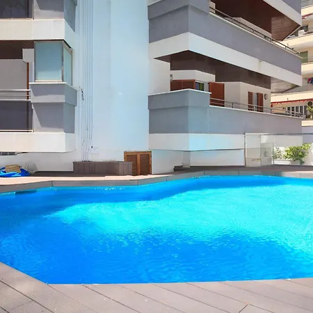 Uhc Marina Mar Family Complex